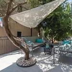 Four-bedroom In 度假居 *
