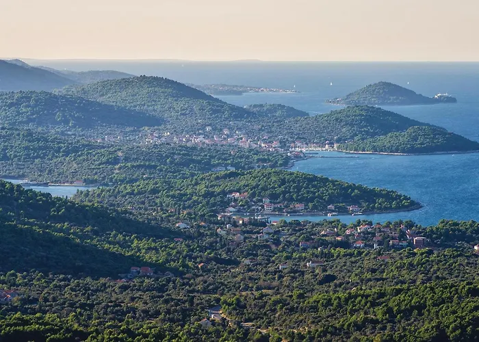Nyaraló Four-bedroom In Ždrelac